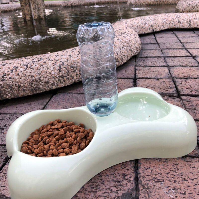 Comedero Para Perro Con Dispensador De A